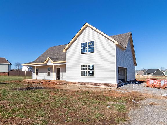 3rd image of 1009 Tulip Dr Lot 173
