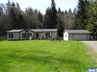 702 Hulse Rd, Port Angeles, WA 98362