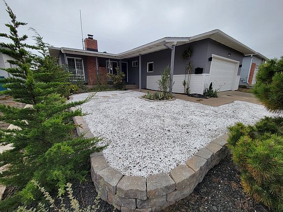 5th image of 1205 Crestwood Dr