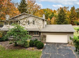 42820 Dellefield Rd, Elyria, OH 44035