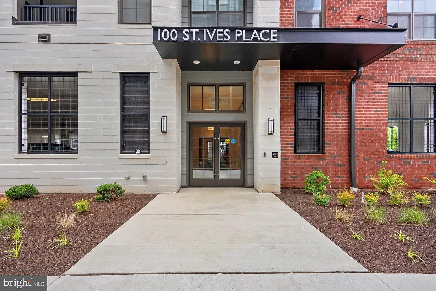 2 bed, 2.0 bath, 1417 sqft, $3,400 — Photo 1