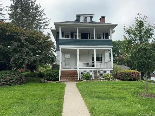 36 Grand Blvd #2, Scarsdale, NY 10583