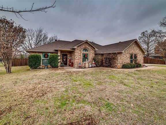 5th image of 5 Maree Ct