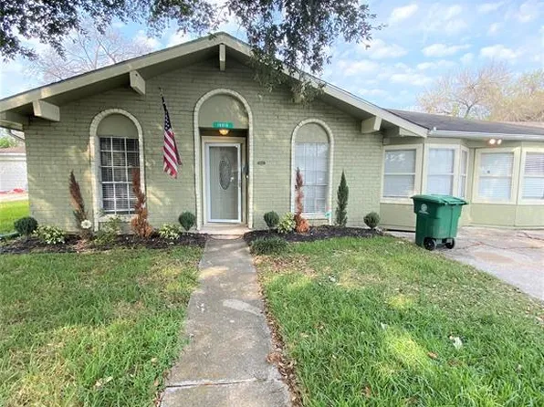 10815 Sageleaf Ln, Houston, TX 77089