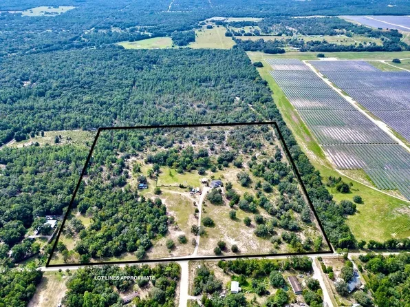 10070 NE 110th St, Archer, FL 32618