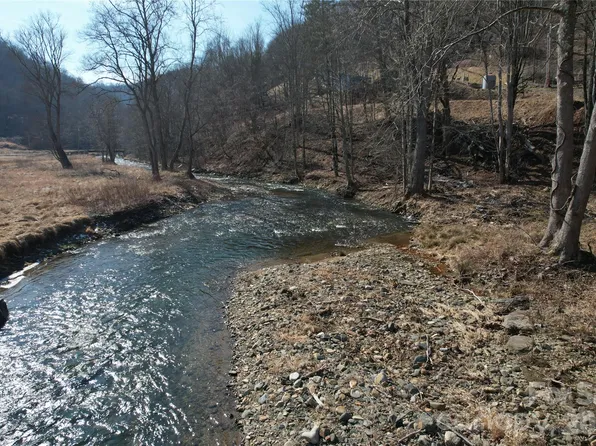 0 S Us Highway 19 E, Newland, NC 28657