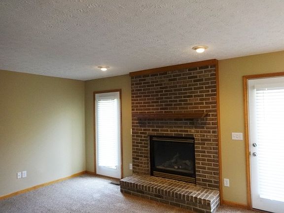 5th image of 4509 Pond Meadows Ct