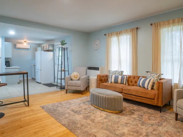 123 E Elliott St #1, Whitehall, MI 49461