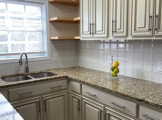 2839 Knollview Dr, Decatur, GA 30034