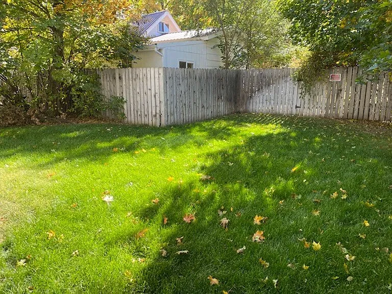 1742 S 12th St — Photo 23