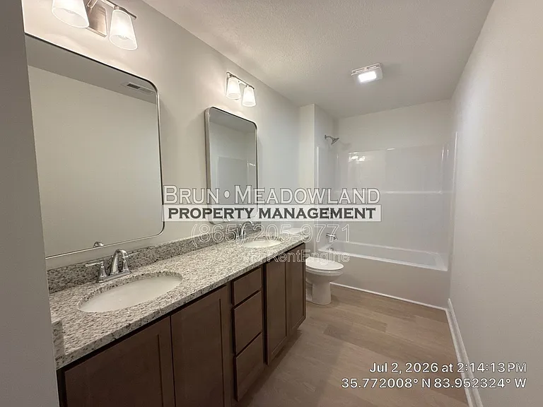 1725 Bennett Village Dr — Photo 25