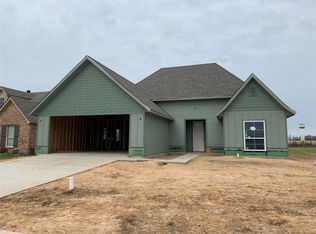 1860 Meadowview Dr, Canton, TX 75103