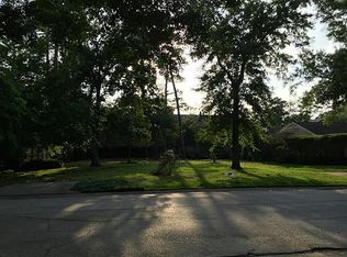 426 Pine Shadows Dr, Houston, TX 77056