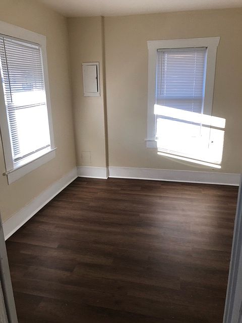 1st image of 605 S Logan Ave