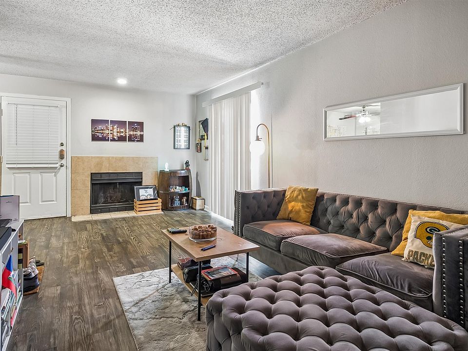 1st image of 4502 Gaston Ave APT 320