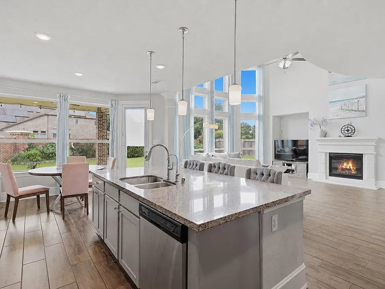 2410 Ginger Mist Ct — Photo 18
