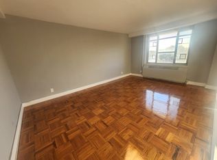 6902 186th Ln #M6, Fresh Meadows, NY 11365