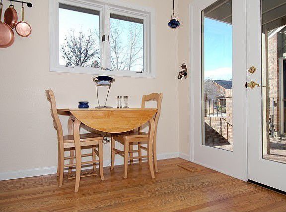 Eat-In Nook in Kitchen