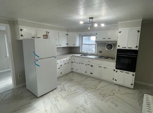 89 E Grand Ave #2, Rahway, NJ 07065
