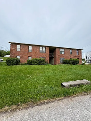 121 N Brand St #13 Photo 1