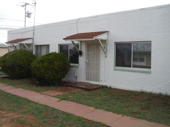 2052 E 10th St #2064