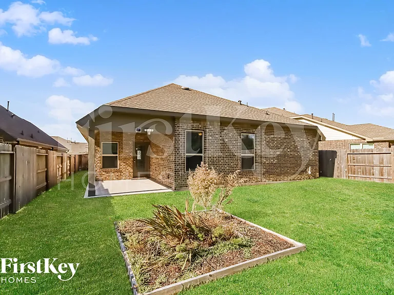 2342 Sugar Crest Dr — Photo 18