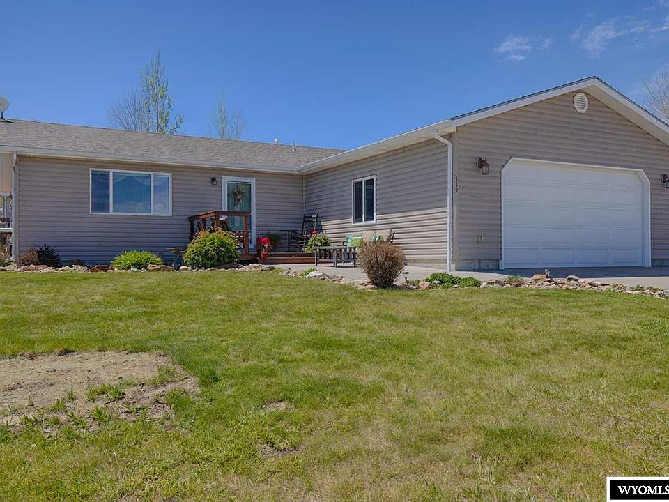 1st image of 519 Emigrant Dr