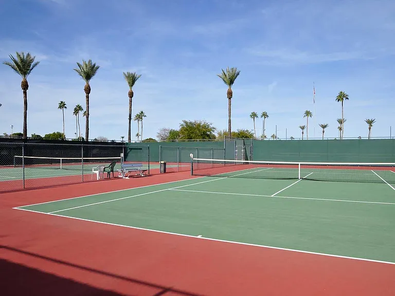 10537 W La Jolla Dr — Photo 37
