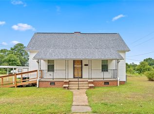 38 S Lyons St, Anderson, SC 29624
