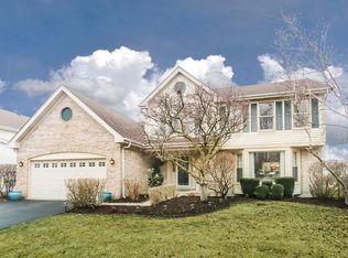 1346 Hunter Dr, Bartlett, IL