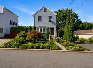 236 Husted St, Port Chester, NY 10573