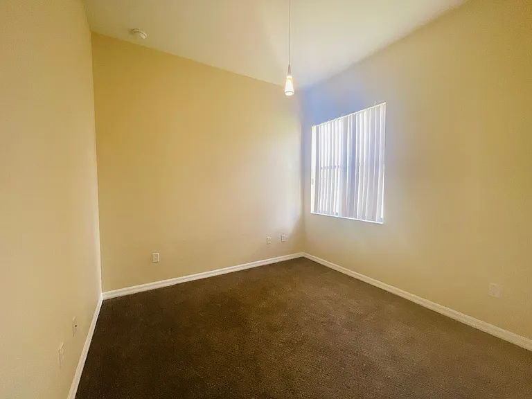 404 Cinnamon Dr — Photo 22
