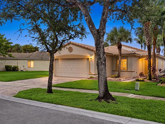 4th image of 4317 SW 134th Ave