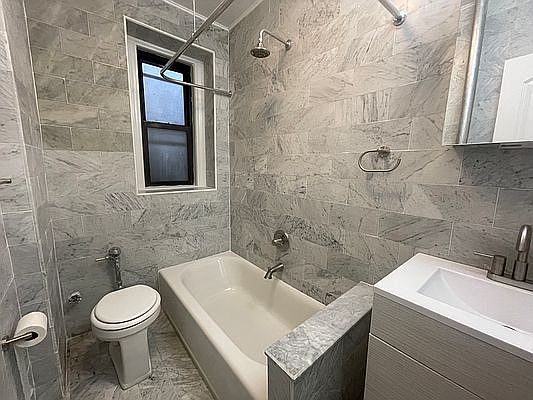 5th image of 870 W 181st St APT 8