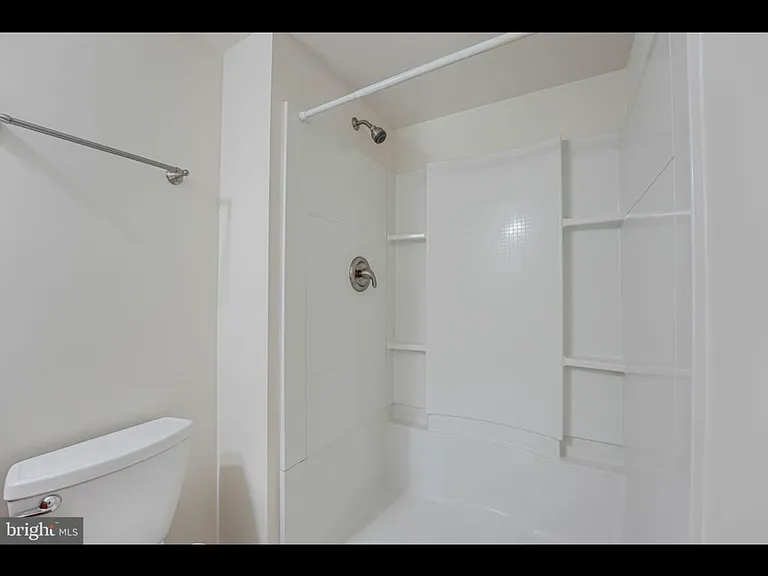 125 Coachman Cir #BASEMENT — Photo 1