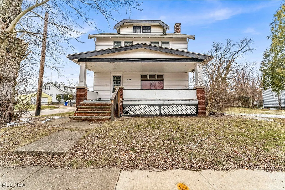 12701 Angelus Ave photo 1