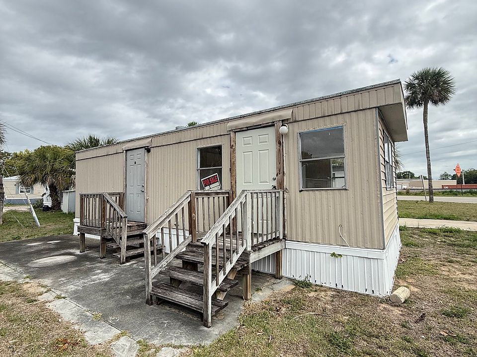1st image of 920 Boardwalk Ln #852