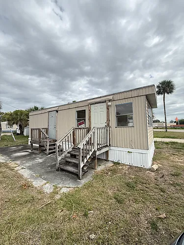 920 Boardwalk Ln #852 Photo 1