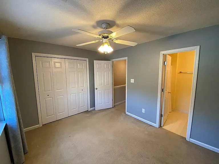 4710 Brookwood Dr — Photo 34