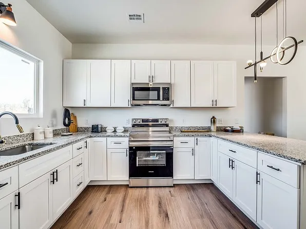 315 Arbor, Valley Center, KS 67147