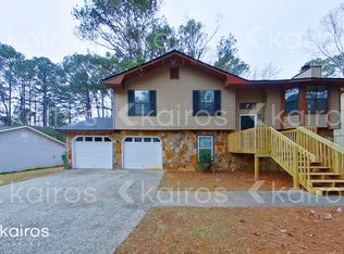 1915 Sailcloth St, Lithonia, GA 30058