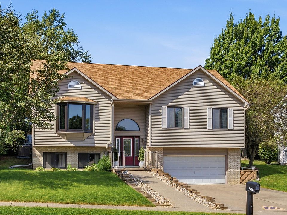 1st image of 2923 Provence Ln