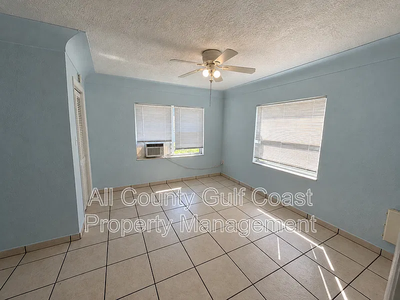 1 bed, 1.0 bath, 500 sqft, $1,000 — Photo 4