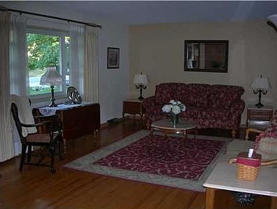 3rd image of 5921 Forestview Dr