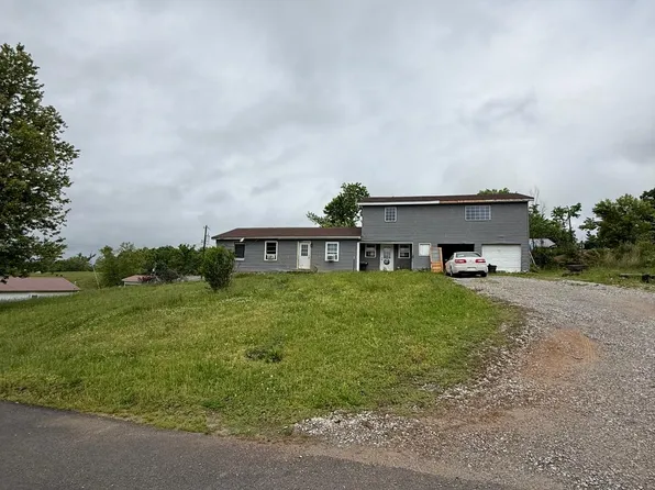 41 Park Dr, Beechmont, KY 42323