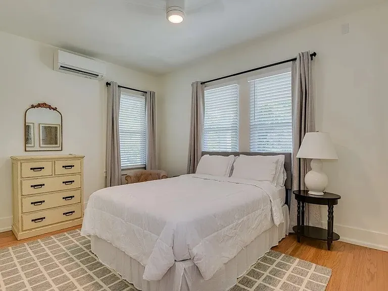 1329 Winter St #1 — Photo 7