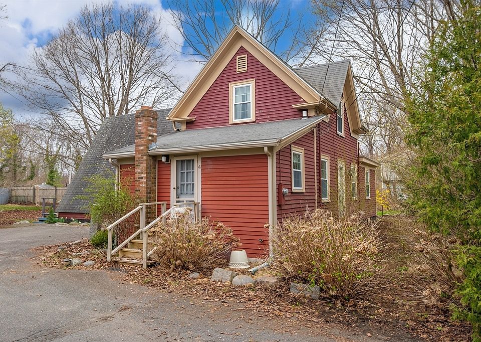1st image of 4 Toomey Ln