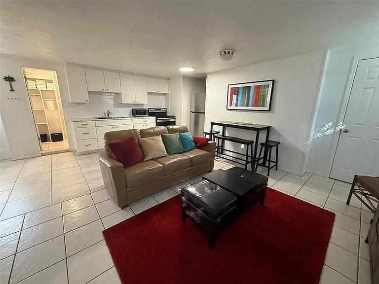 828 S Tuttle Ave #B — Photo 8