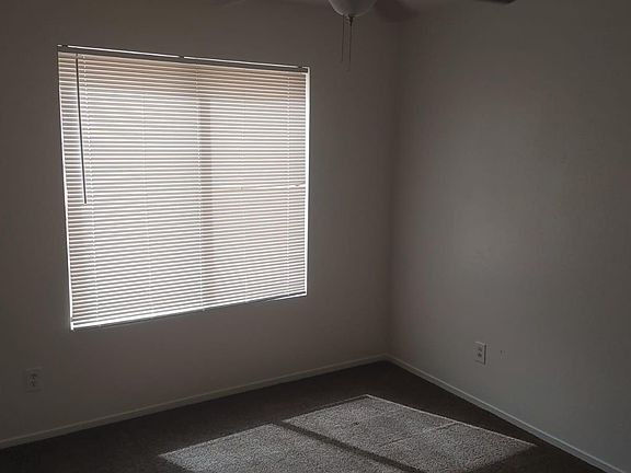 5th image of 4655 Gracemont Ave
