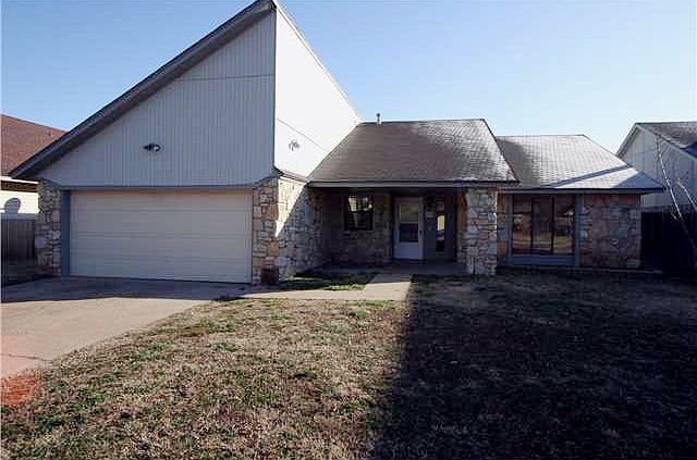 1st image of 704 Westglen Dr
